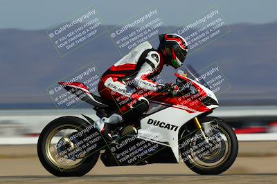 media/May-15-2022-SoCal Trackdays (Sun) [[33a09aef31]]/Back Straight Speed Shots (835am)/